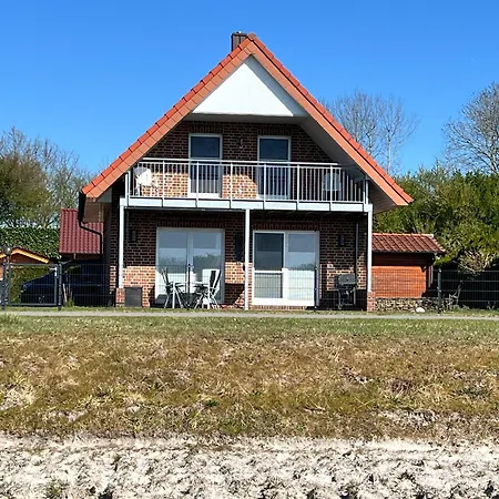 Seehaus Kalle * Walchum